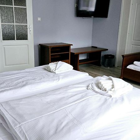 Holiday Home In Kolczewo With The Private Pool 220 Qm Exterior foto