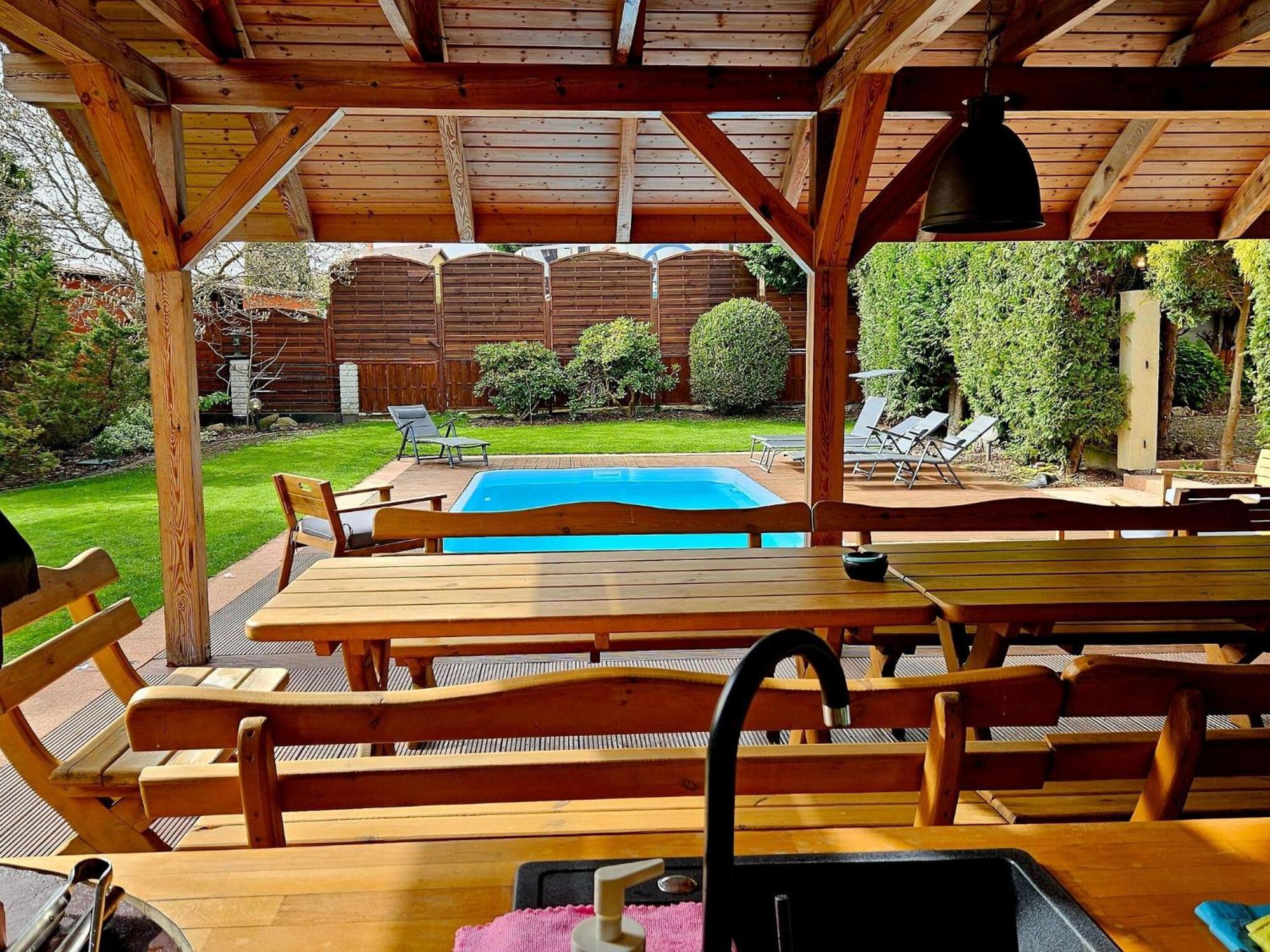 Holiday Home In Kolczewo With The Private Pool 220 Qm Exterior foto